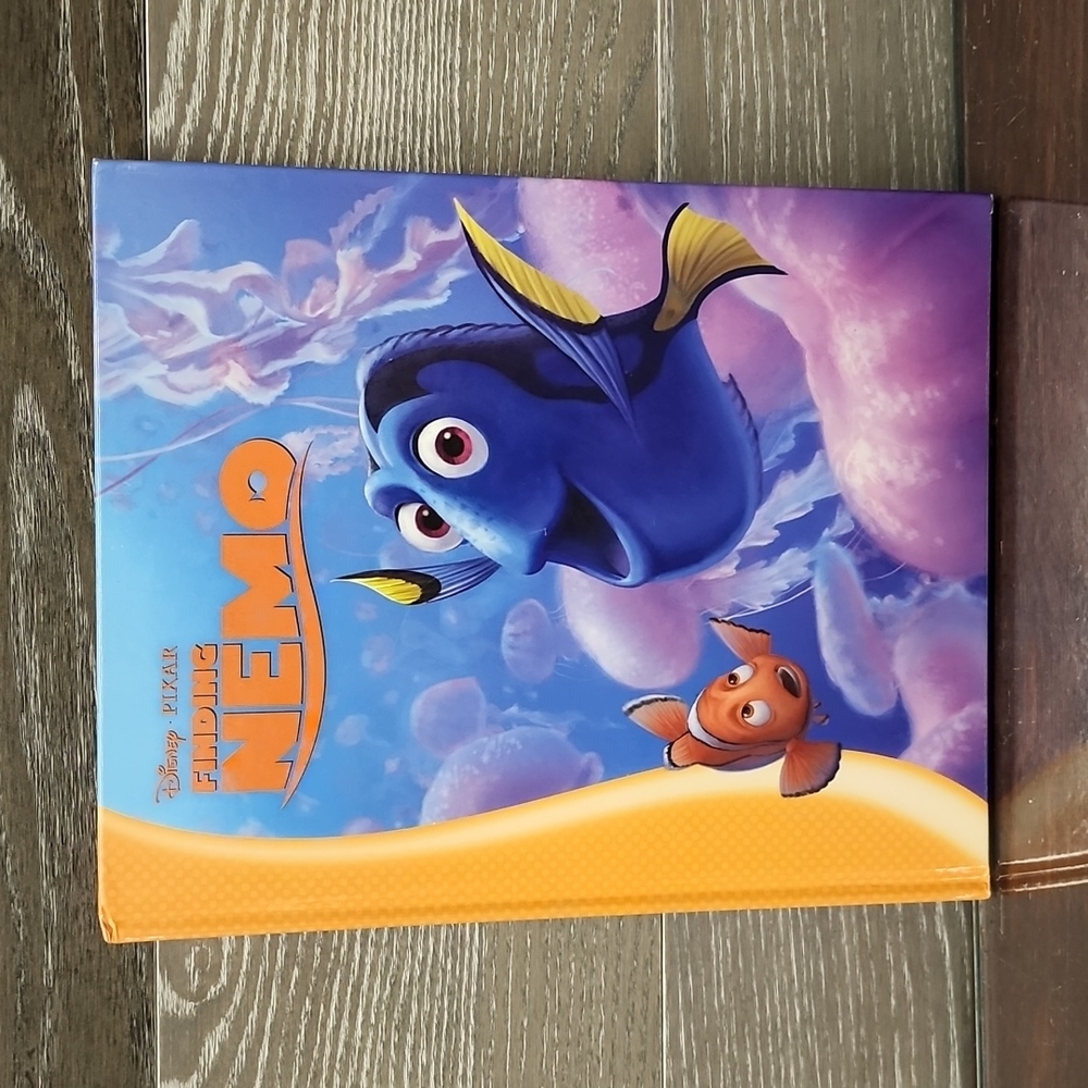 Disney Pixar finding Nemo first edition 2014 mint condition